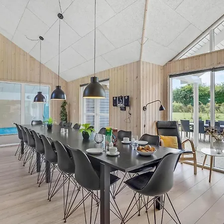 Ferienhaus 7 Bedroom Cozy In Sydals