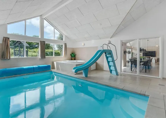 7 Bedroom Cozy In Sydals * Sonderby (Sonderjylland)